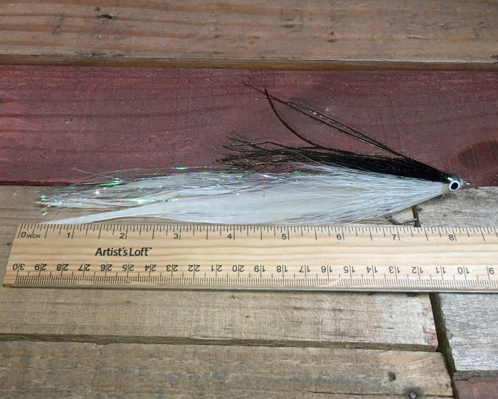 Mac's GT Deceiver, Black and White length